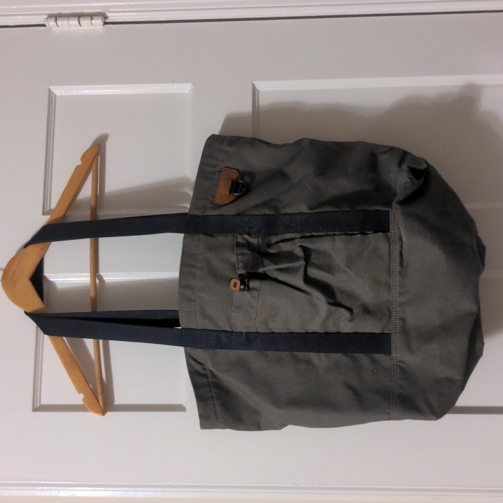 United by blue convertible tote/backpack